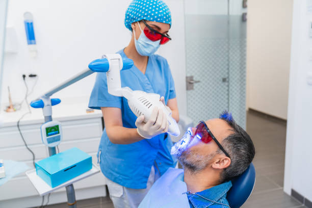Best Dentist for Tooth Abscess  in Oblong, IL